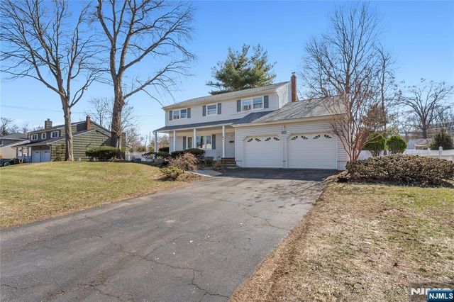 109 Windham Road, Hillsdale, NJ 07642