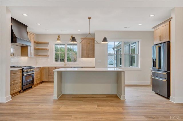 1161 Golf View Court, Huddleston, VA 24104