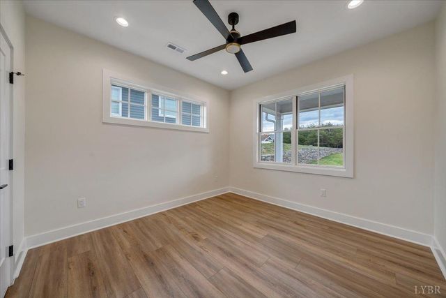 1161 Golf View Court, Huddleston, VA 24104