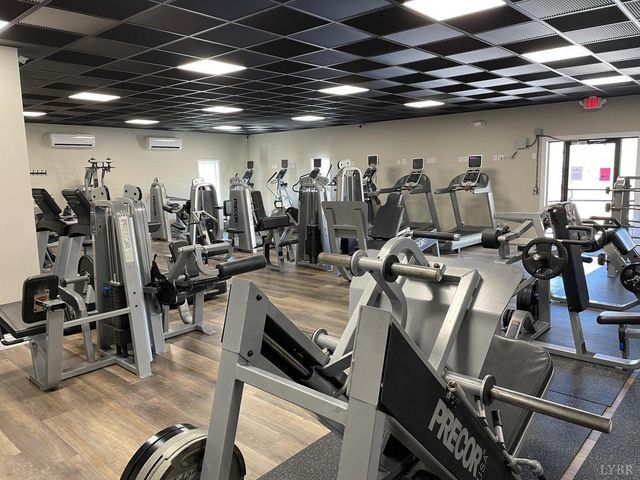 1161 Golf View Court, Huddleston, VA 24104