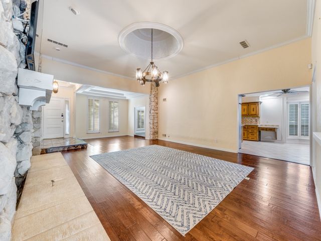 9141 Loma Vista Drive, Dallas, TX 75243