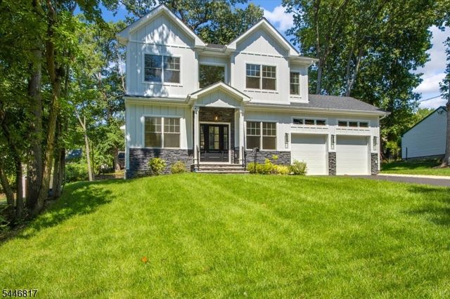 21 Maplewood Dr, Livingston Twp., NJ 07039