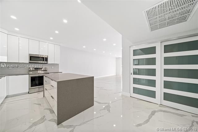 19390 Collins Ave PH-8, Sunny Isles Beach, FL 33160