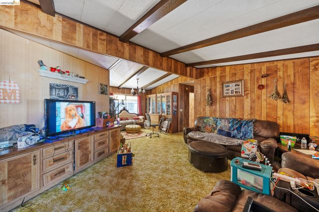 3701 Porter Cir, Bethel Island, CA 94511