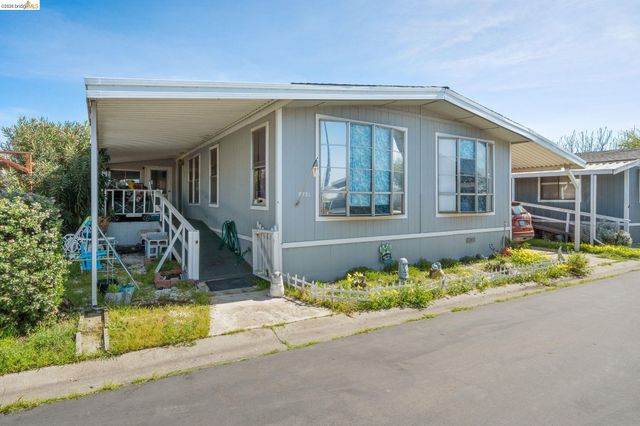 3701 Porter Cir, Bethel Island, CA 94511