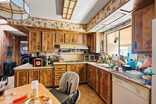 3701 Porter Cir, Bethel Island, CA 94511