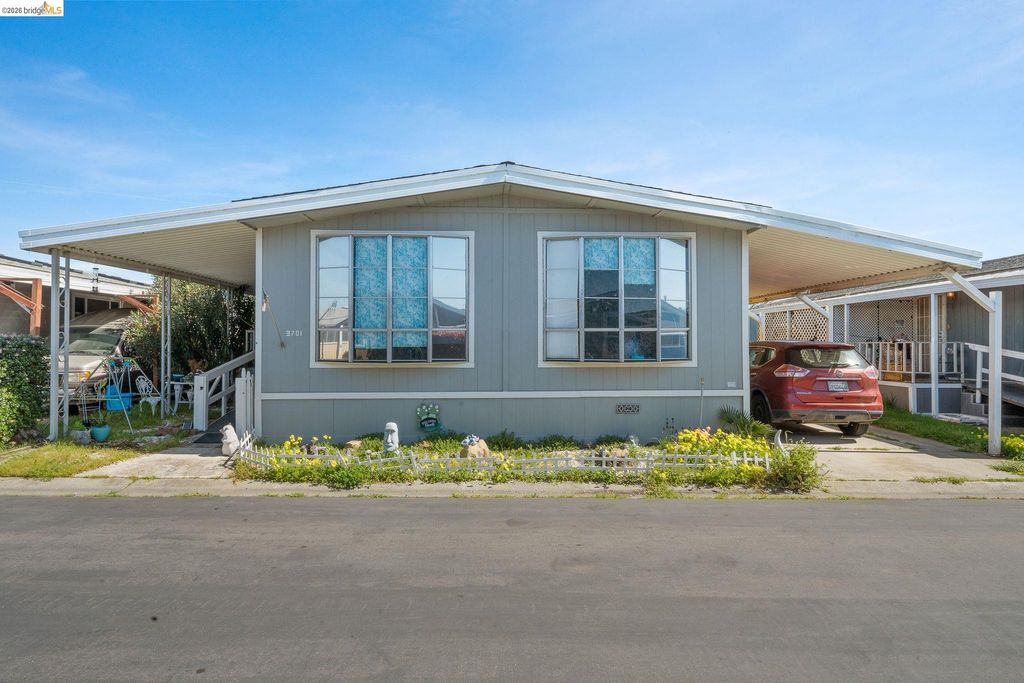 3701 Porter Cir, Bethel Island, CA 94511