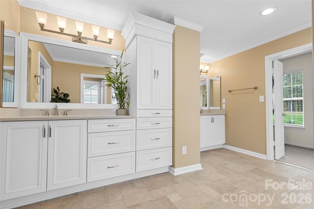 7710 Ninth Fairway Lane, Mint Hill, NC 28227
