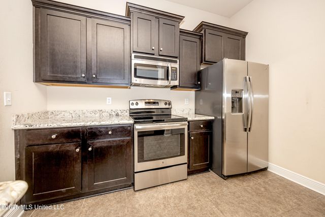 125 Gannet Lane, Ocean Springs, MS 39564