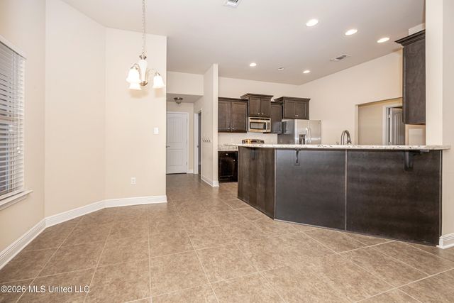 125 Gannet Lane, Ocean Springs, MS 39564