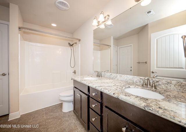 125 Gannet Lane, Ocean Springs, MS 39564