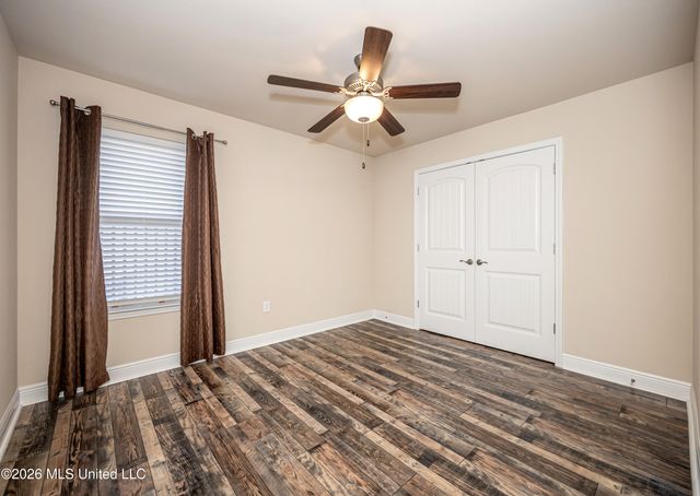 125 Gannet Lane, Ocean Springs, MS 39564