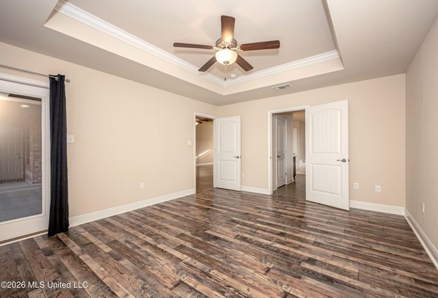 125 Gannet Lane, Ocean Springs, MS 39564