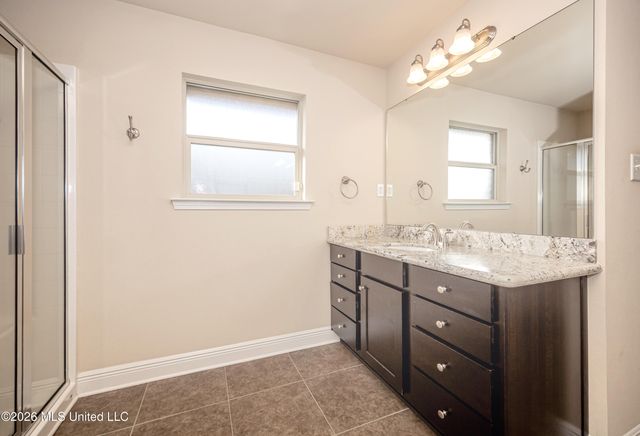 125 Gannet Lane, Ocean Springs, MS 39564