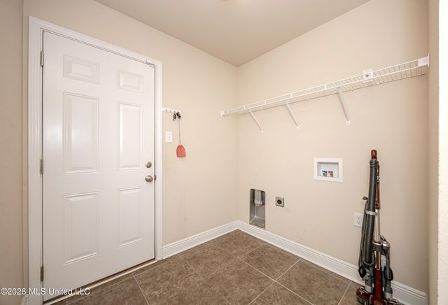 125 Gannet Lane, Ocean Springs, MS 39564