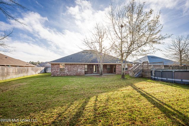 125 Gannet Lane, Ocean Springs, MS 39564