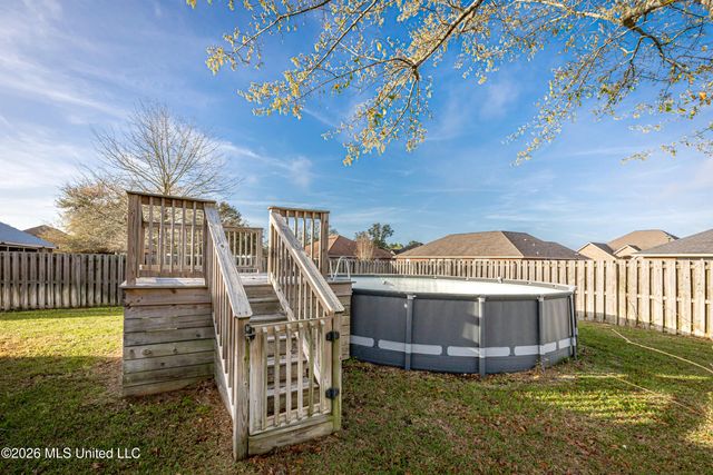 125 Gannet Lane, Ocean Springs, MS 39564