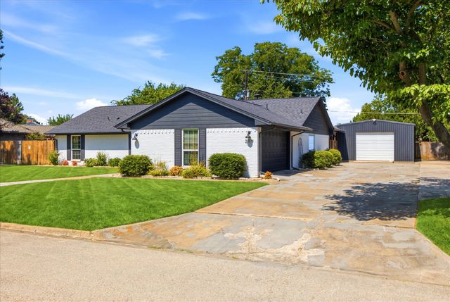 209 Diane Drive, Sanger, TX 76266