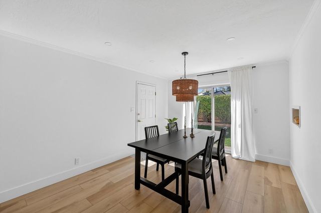 8355 Acorn Dr, Granite Bay, CA 95746