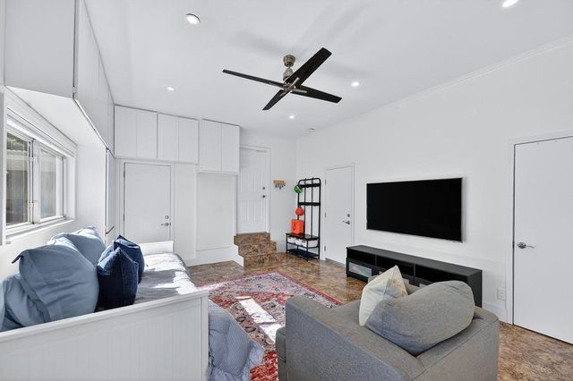 8355 Acorn Dr, Granite Bay, CA 95746