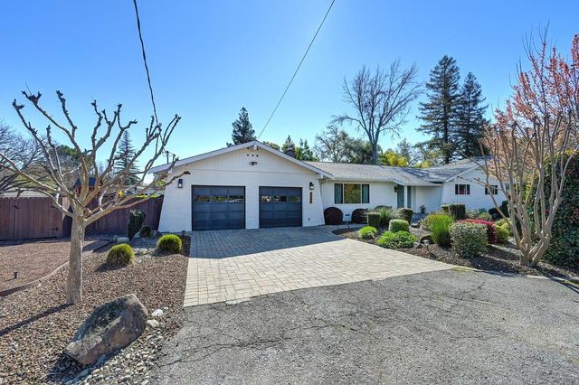 8355 Acorn Dr, Granite Bay, CA 95746