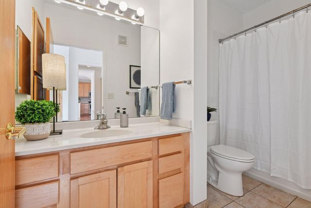 580 N 2nd Street 300, Minneapolis, MN 55401