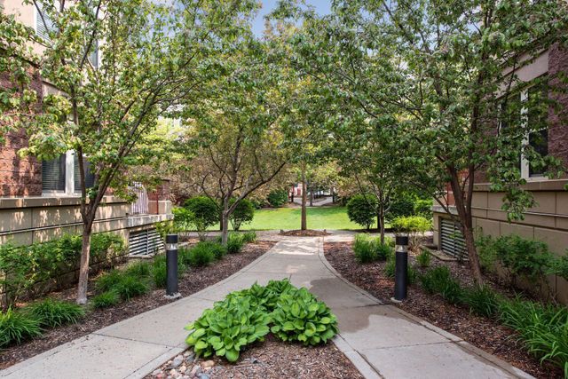 580 N 2nd Street 300, Minneapolis, MN 55401