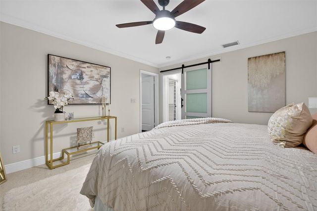 303 ROEBLING ROAD S, Belleair, FL 33756