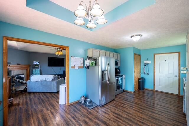 2409 W Colton Avenue, Ozark, MO 65721