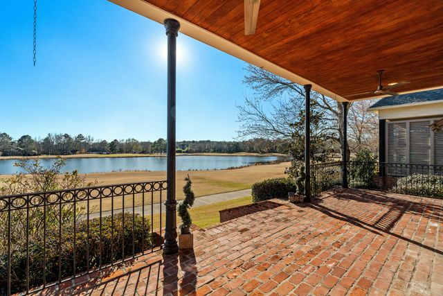 8 Sunset Hill, Hattiesburg, MS 39402