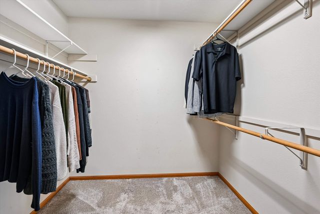 2408 NW PARK 2ND Avenue, Waverly, IA 50677