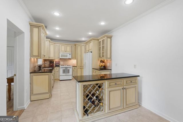 1340 Eryn Circle, Suwanee, GA 30024