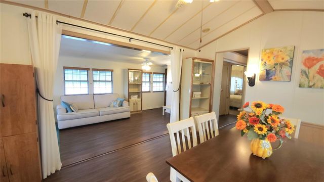 3333 26TH AVENUE E 1116, Bradenton, FL 34208