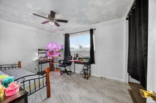 7518 Bowen Cir, Sacramento, CA 95822