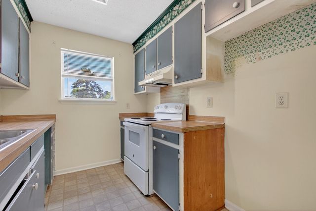 350 Dorchester Manor Boulevard, Charleston, SC 29420