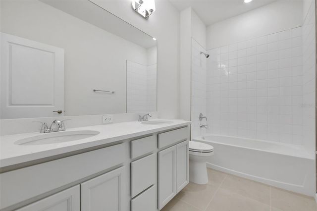 10693 NW SUNCREST LOOP, Port St Lucie, FL 34987