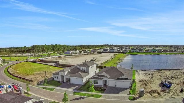 10693 NW SUNCREST LOOP, Port St Lucie, FL 34987