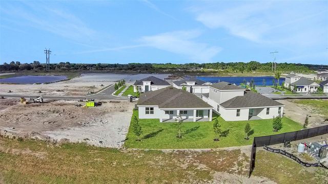 10693 NW SUNCREST LOOP, Port St Lucie, FL 34987