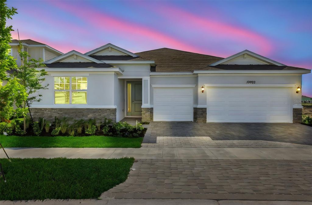10693 NW SUNCREST LOOP, Port St Lucie, FL 34987