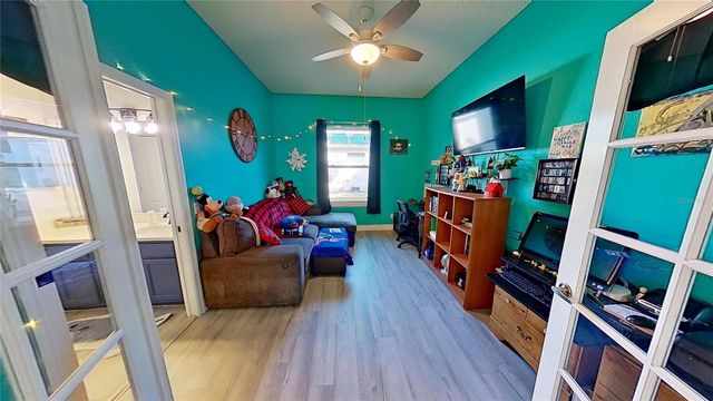 4307 MANFIELD DRIVE, Venice, FL 34293