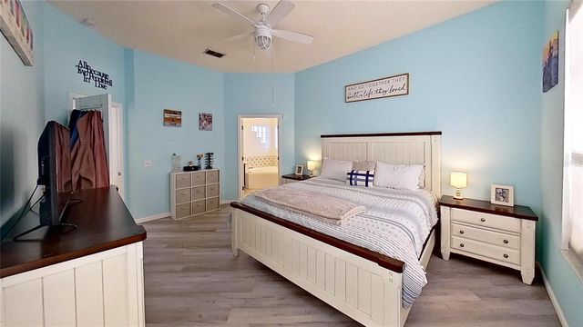 4307 MANFIELD DRIVE, Venice, FL 34293