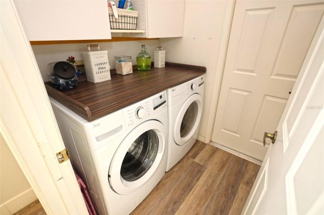 4307 MANFIELD DRIVE, Venice, FL 34293