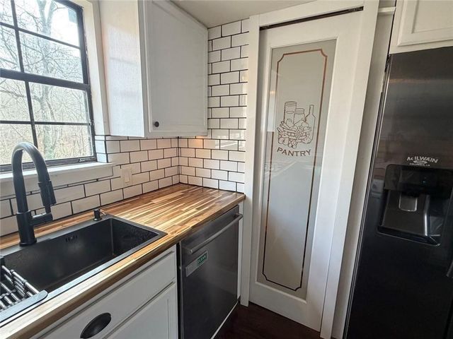 710 Brownwood Circle, Ringgold, GA 30736