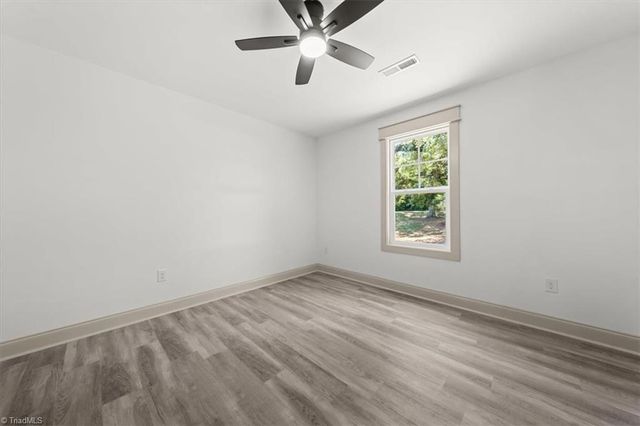 2410 Sedalia Drive, Clemmons, NC 27012