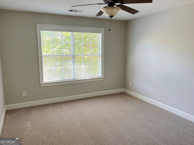 125 Susan Lane, Fayetteville, GA 30215