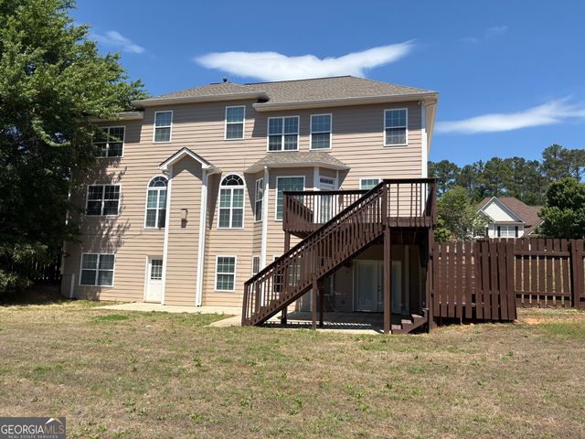 125 Susan Lane, Fayetteville, GA 30215