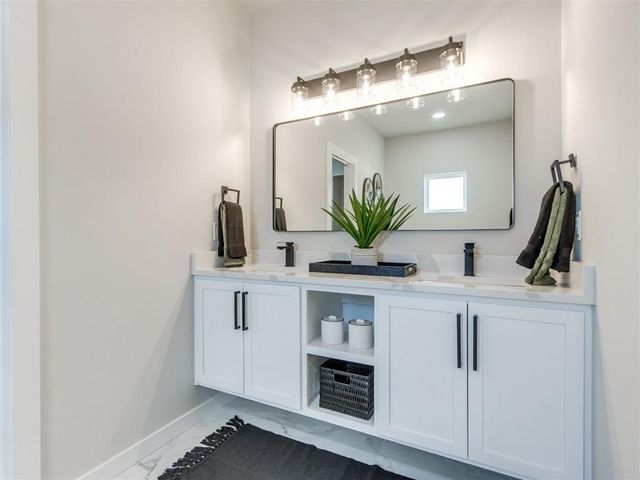 11500 White Tail Ridge, Guthrie, OK 73044