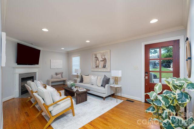1617 Brook Road, Charlotte, NC 28205