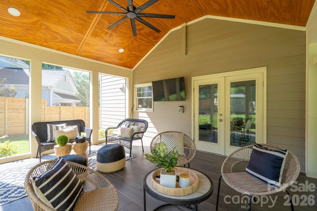 1617 Brook Road, Charlotte, NC 28205