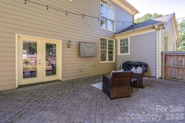 1617 Brook Road, Charlotte, NC 28205